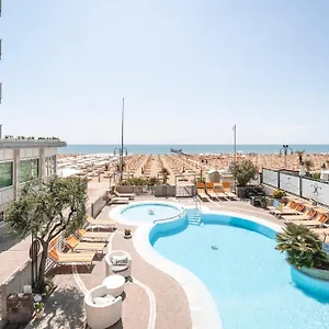 Capri Hotel